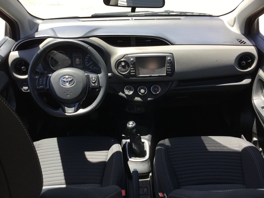 Toyota Yaris usata a Napoli (9)
