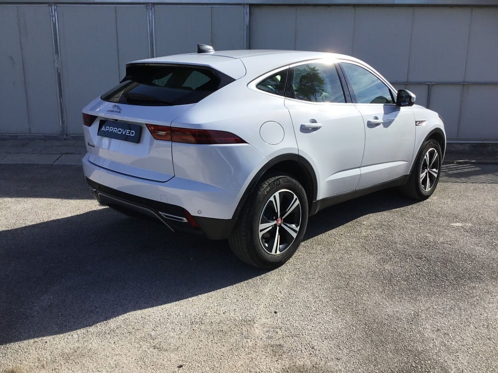 Jaguar E-Pace usata a Napoli (2)
