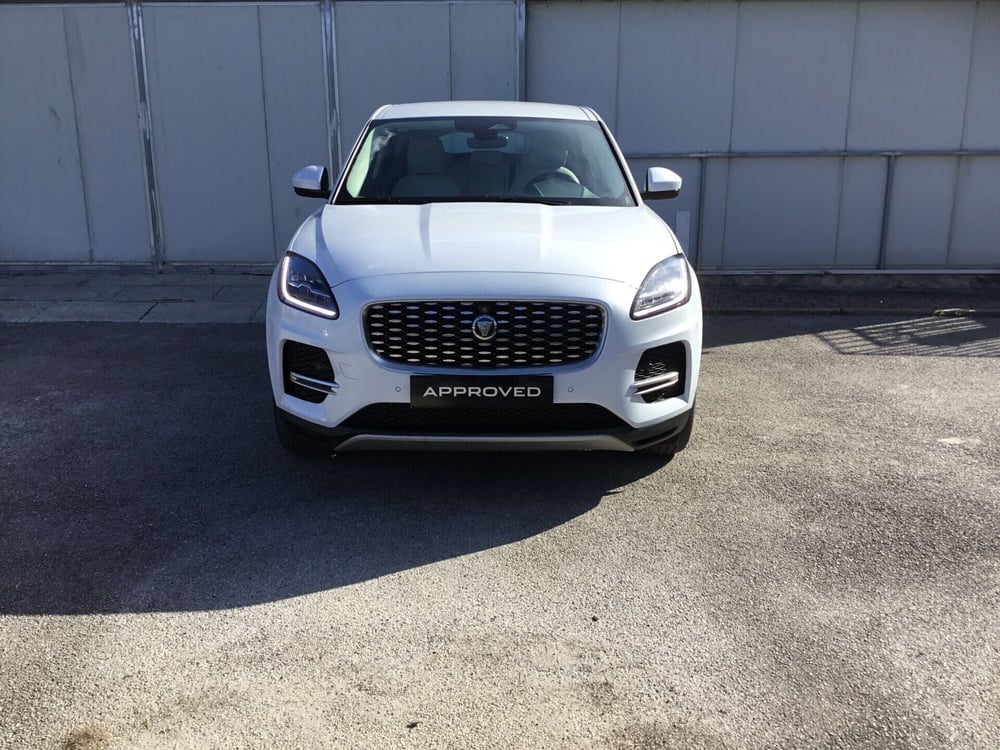 Jaguar E-Pace usata a Napoli (7)