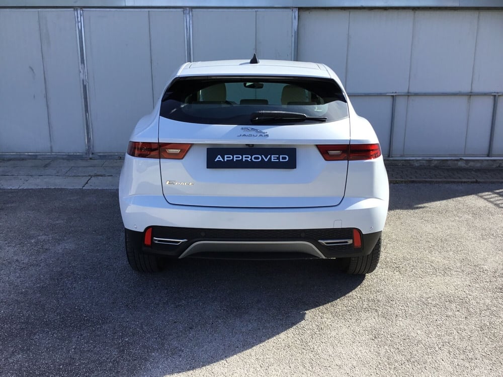 Jaguar E-Pace usata a Napoli (8)