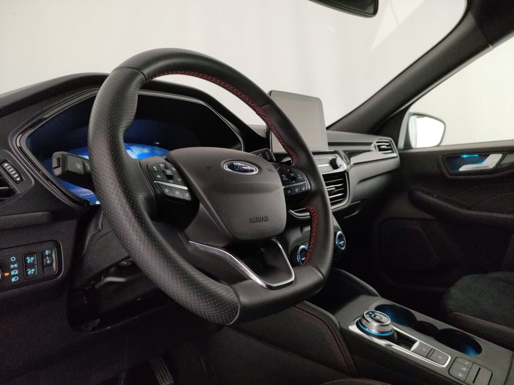 Ford Kuga usata a Roma (12)