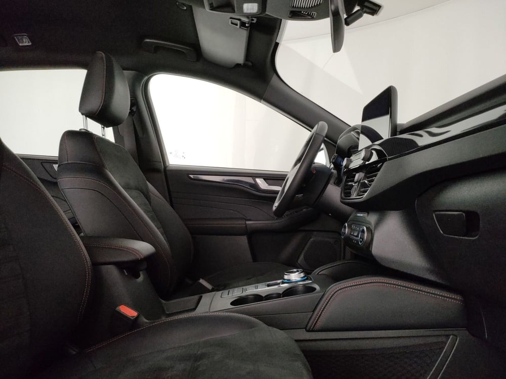Ford Kuga usata a Roma (6)