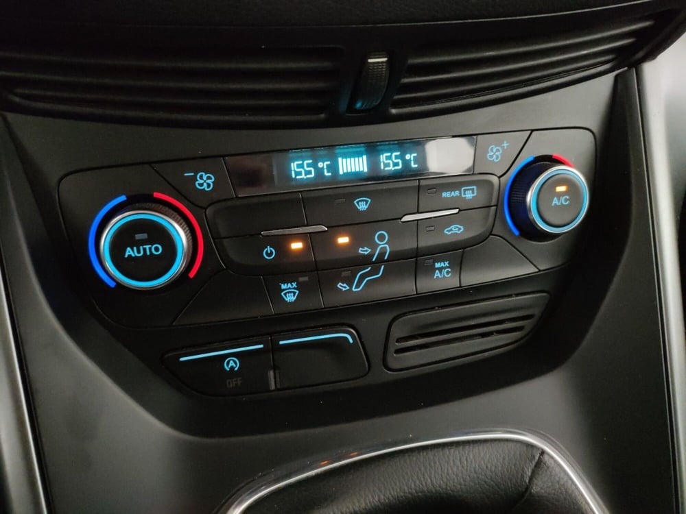 Ford Kuga usata a Roma (14)