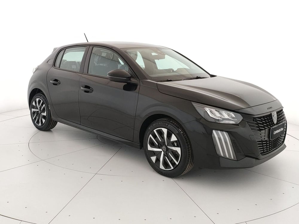 Peugeot 208 nuova a Caserta (3)