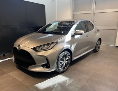 Toyota Yaris 1.5 Hybrid 5 porte Lounge nuova a Ferrara