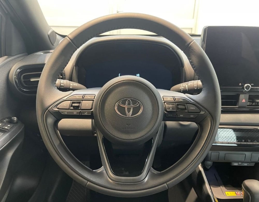 Toyota Yaris nuova a Ferrara (8)
