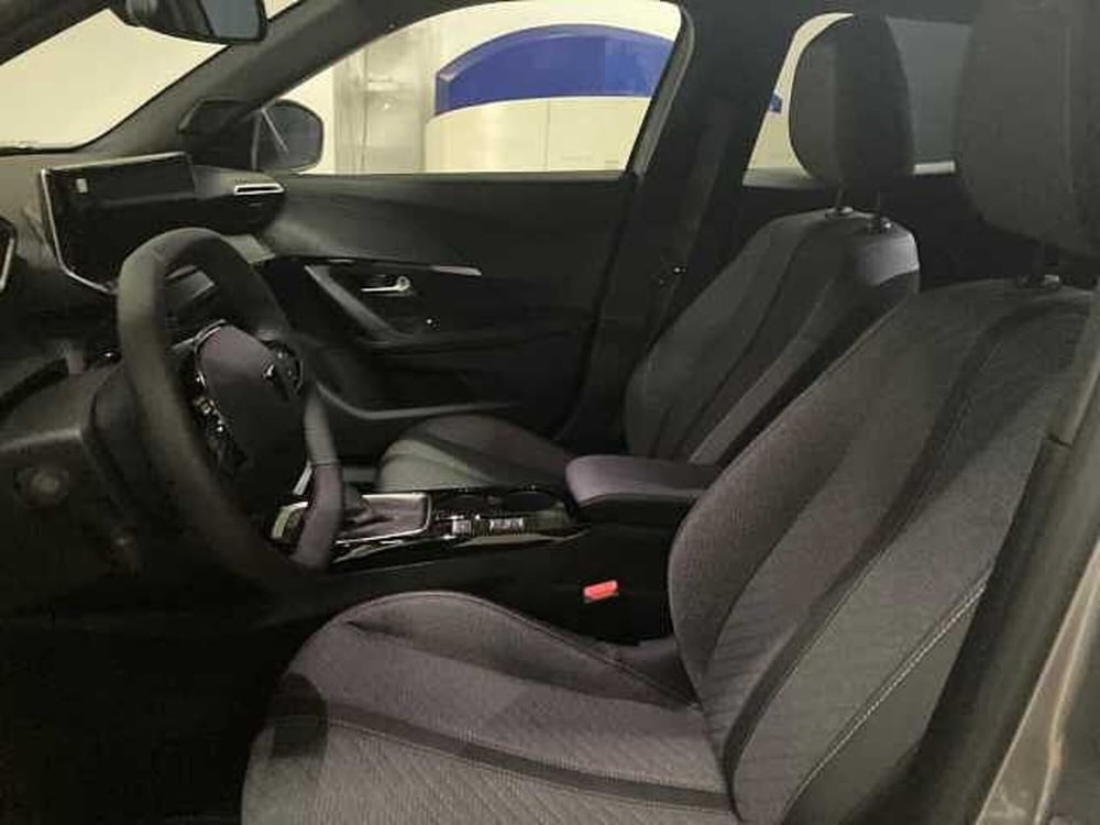 Peugeot 2008 nuova a Messina (11)