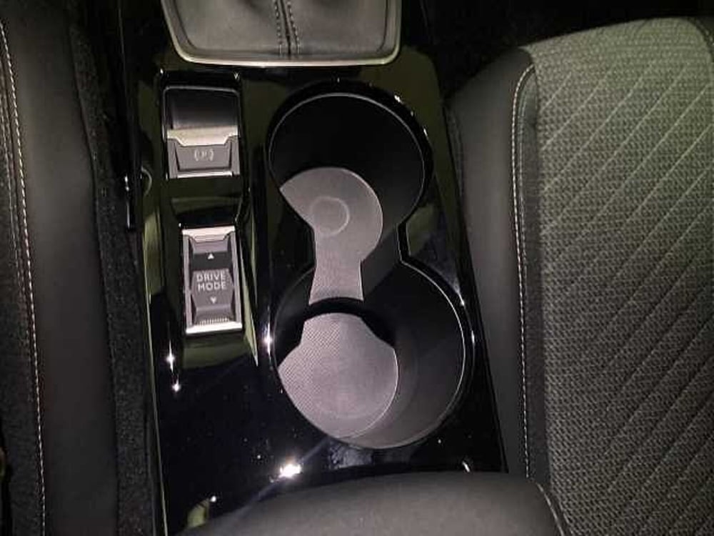 Peugeot 2008 nuova a Messina (17)