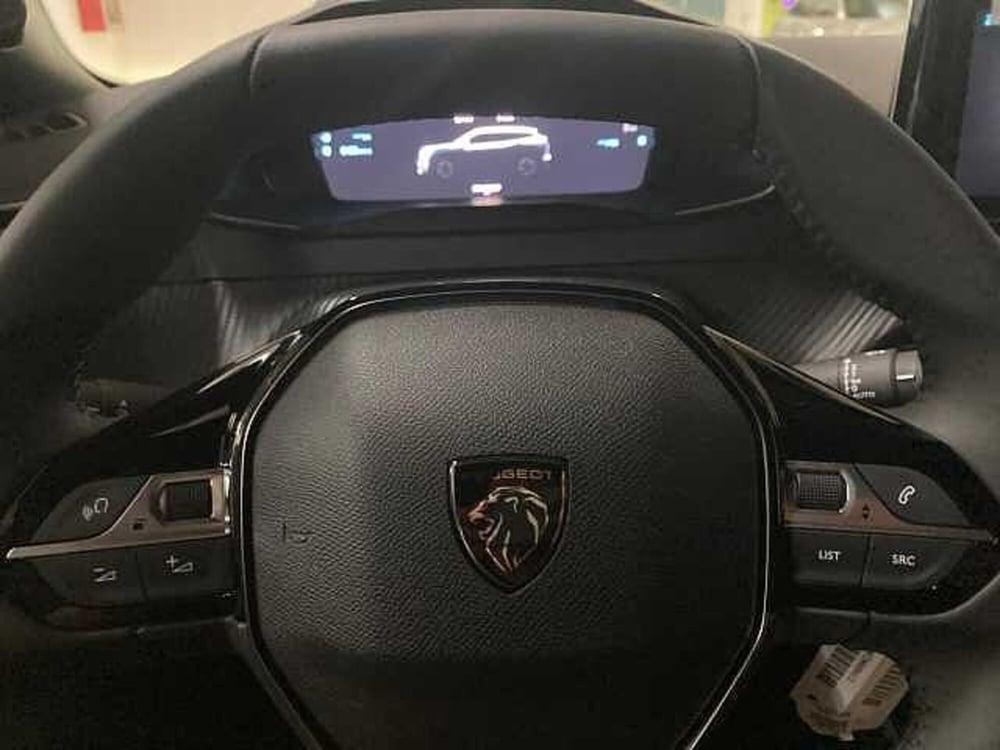 Peugeot 2008 nuova a Messina (8)