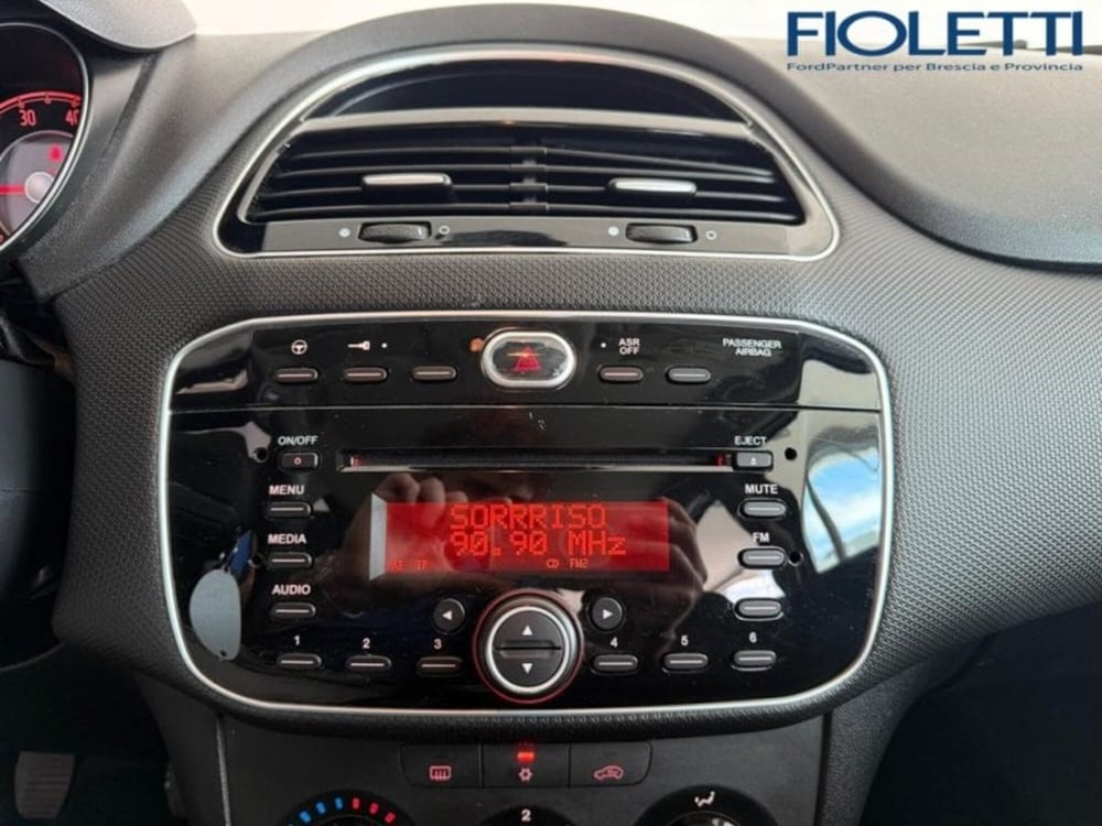 Fiat Punto usata a Brescia (9)