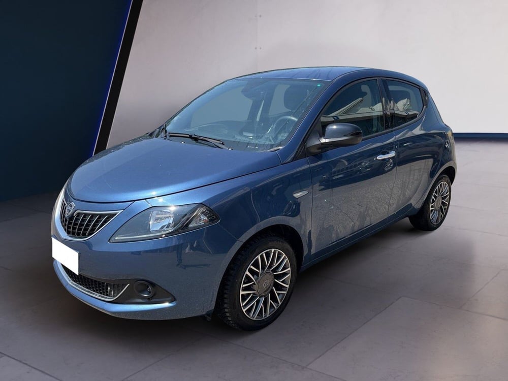 Lancia Ypsilon usata a Torino (2)