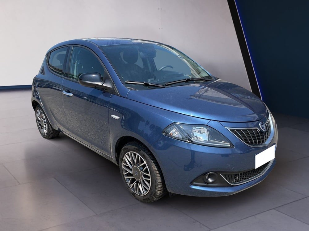 Lancia Ypsilon usata a Torino (3)