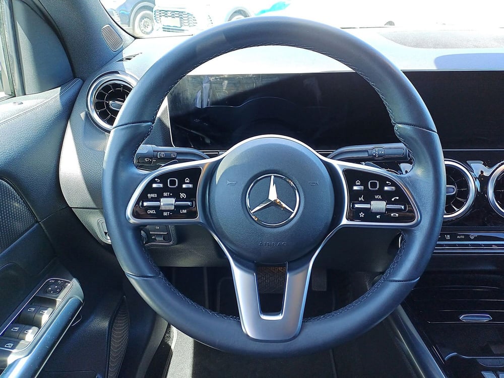 Mercedes-Benz GLA SUV usata  (14)