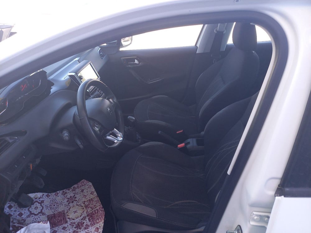 Peugeot 208 usata a Agrigento (8)