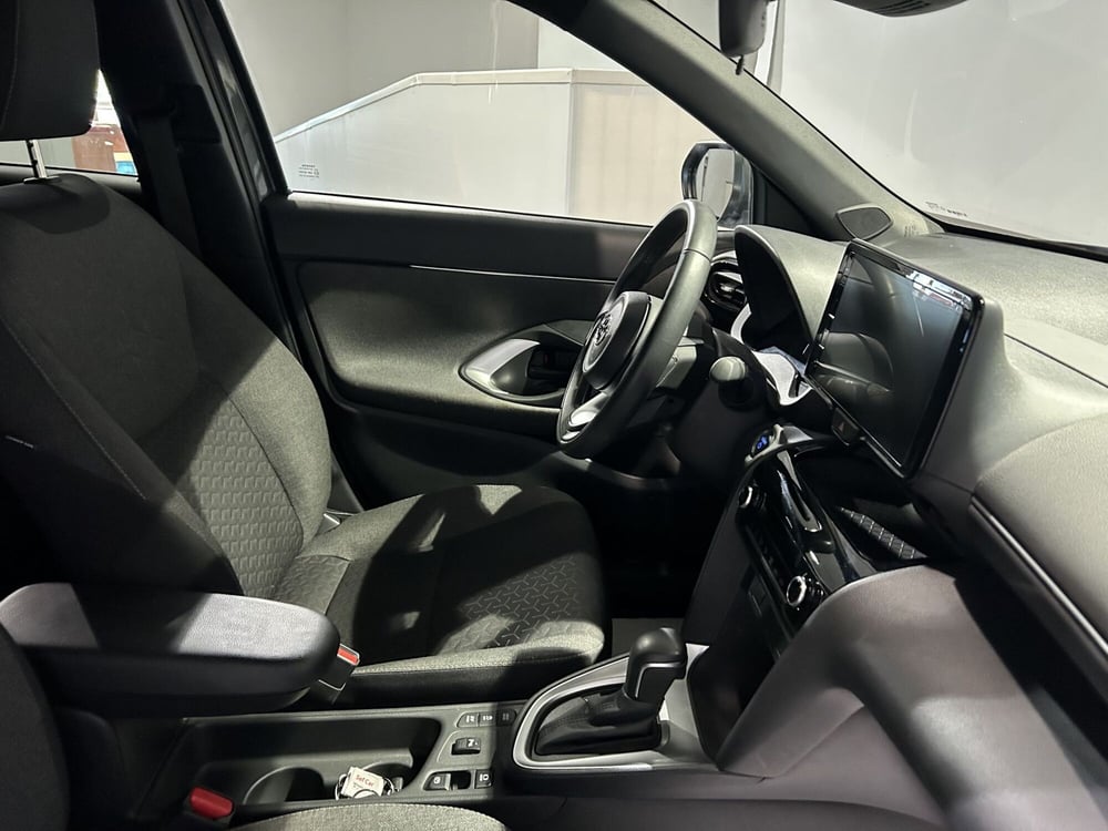 Toyota Yaris Cross usata a Milano (7)
