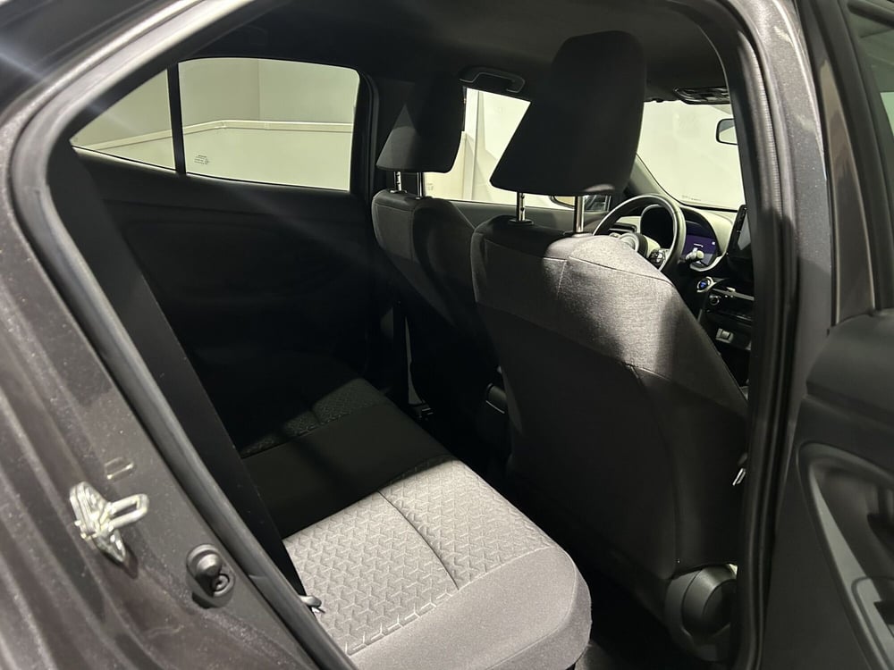 Toyota Yaris Cross usata a Milano (9)