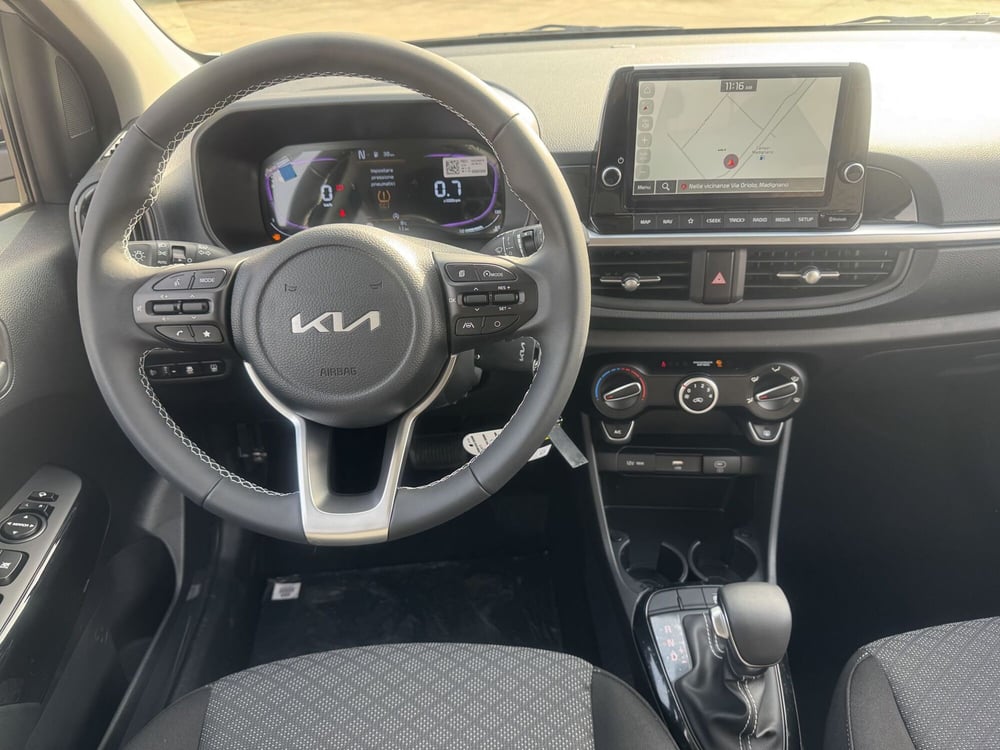 Kia Picanto nuova a Cremona (4)