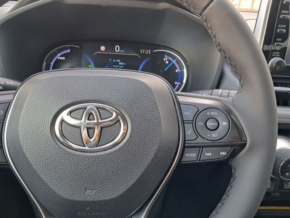 Toyota Rav4 usata a Cagliari (16)