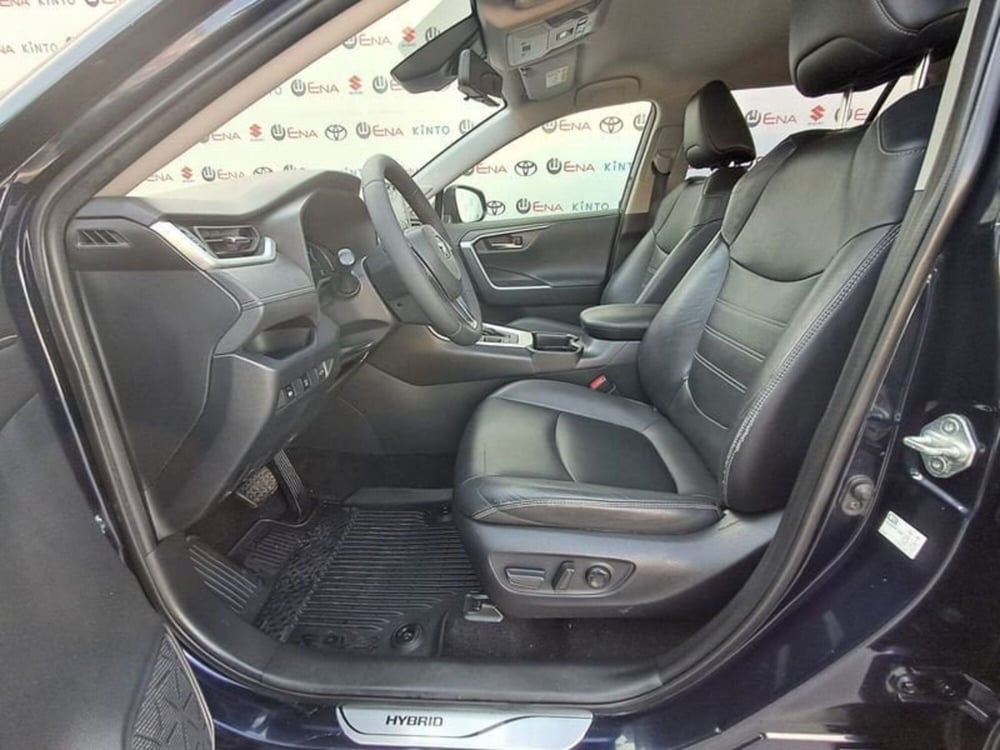 Toyota Rav4 usata a Cagliari (9)