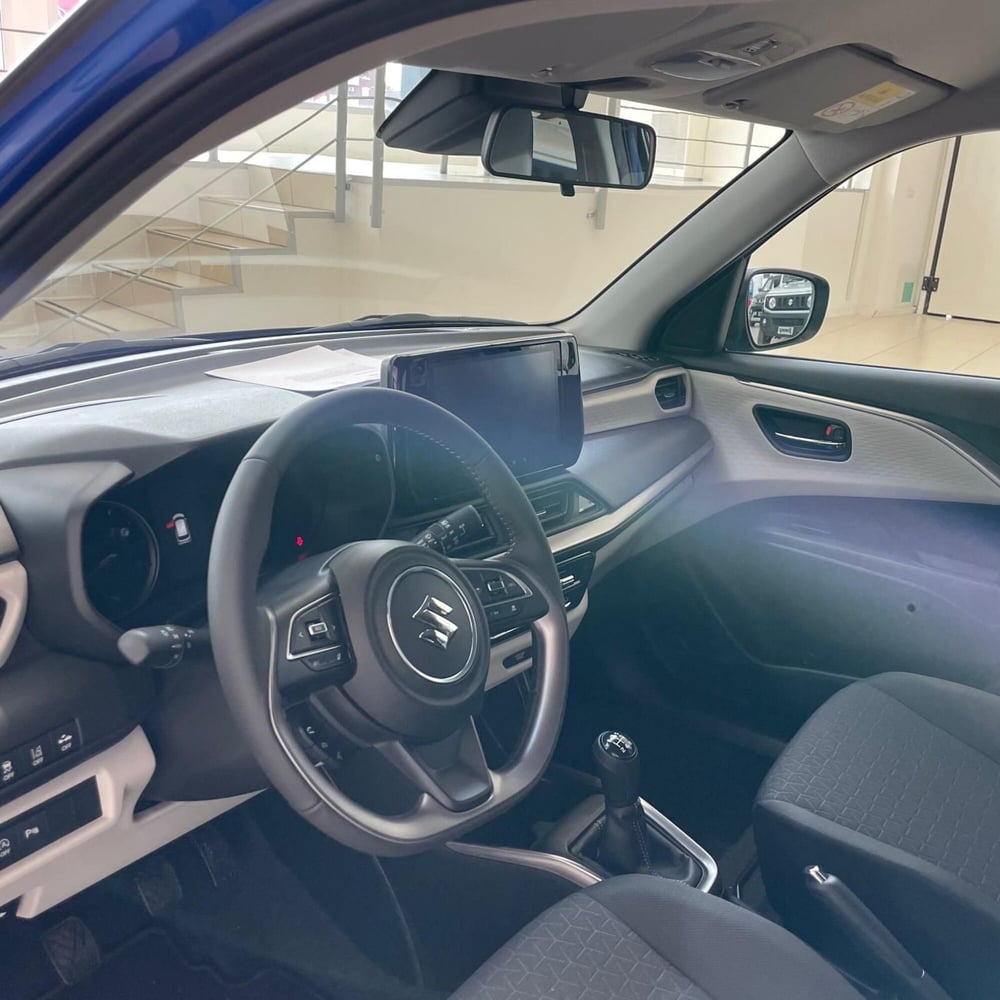 Suzuki Swift nuova a Cremona (6)
