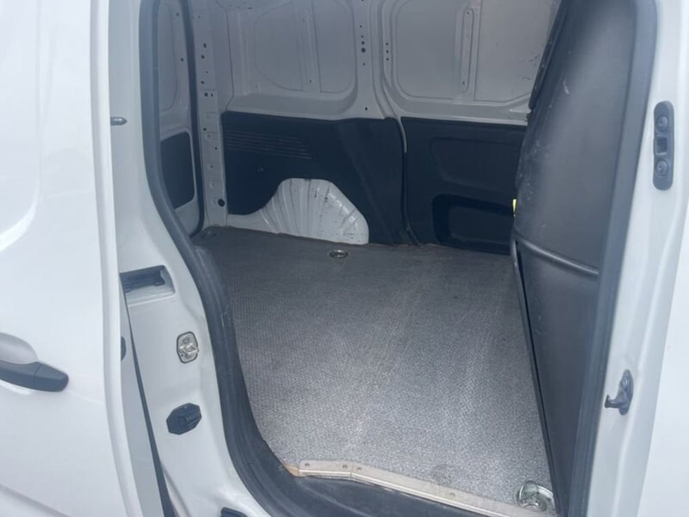 Toyota Proace City Furgone usata a Vicenza (12)