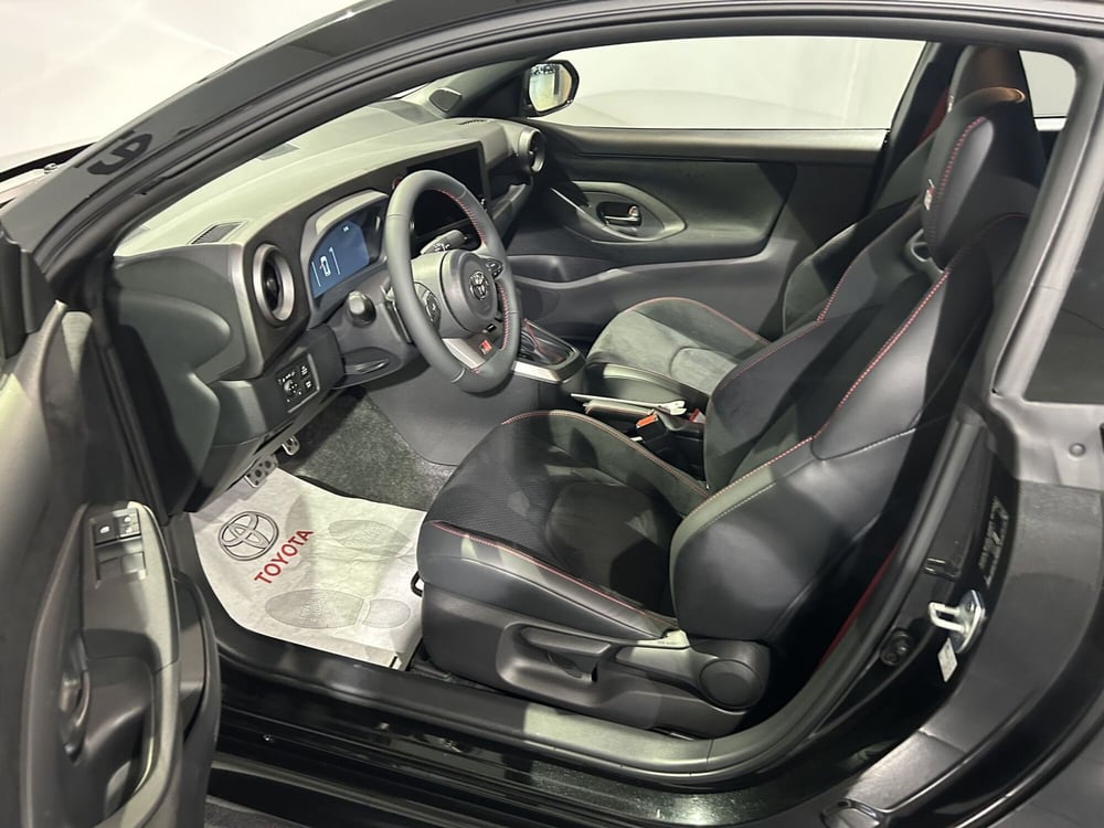 Toyota GR Yaris nuova a Milano (11)