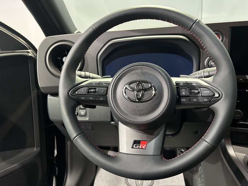 Toyota GR Yaris nuova a Milano (7)