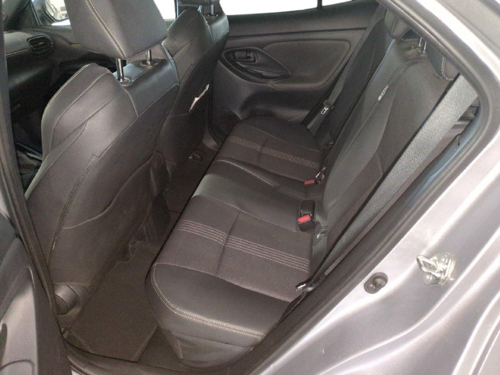 Toyota Yaris Cross usata a Milano (11)