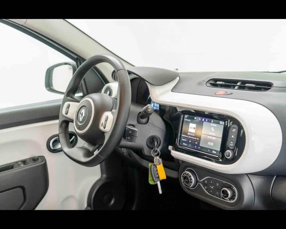 Renault Twingo usata a Venezia (13)