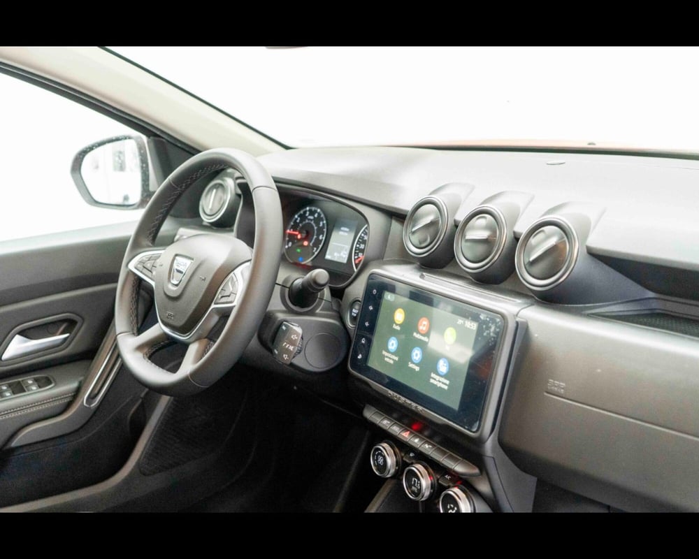 Dacia Duster usata a Venezia (13)