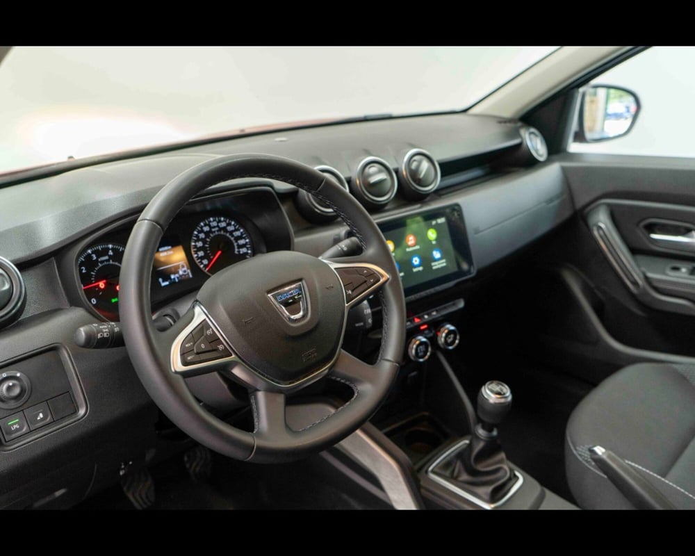 Dacia Duster usata a Venezia (19)