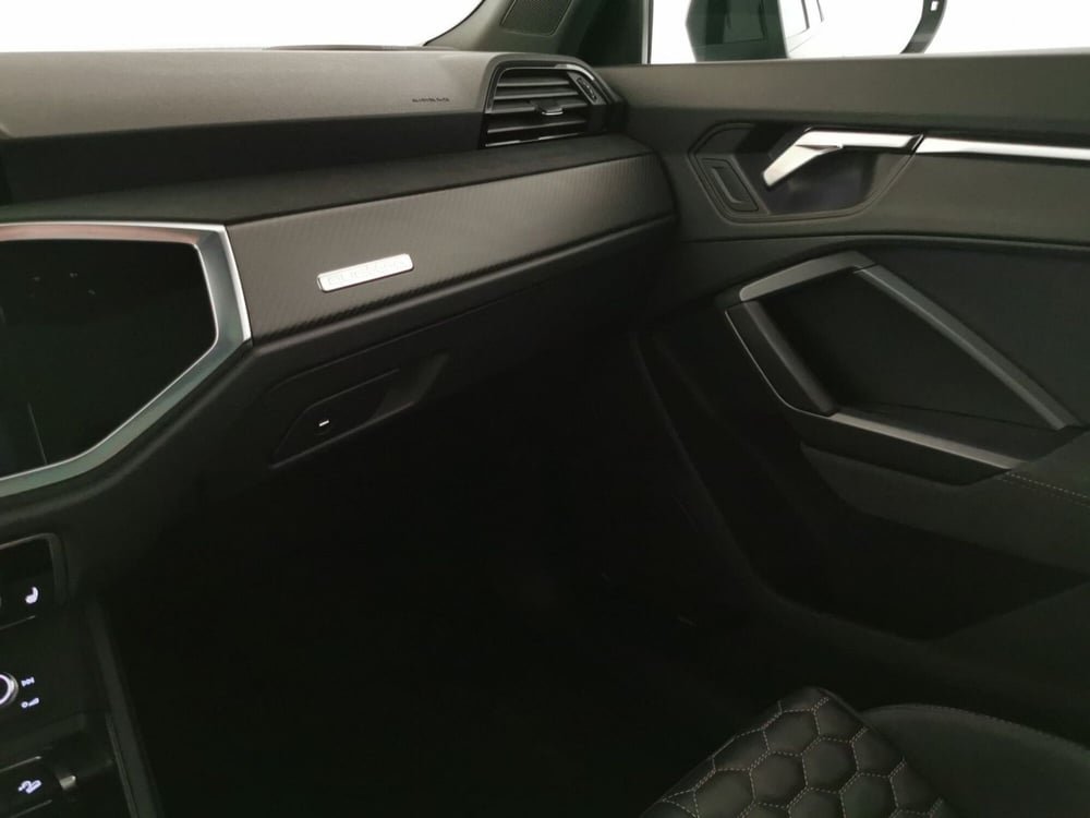 Audi RS Q3 usata a Chieti (15)