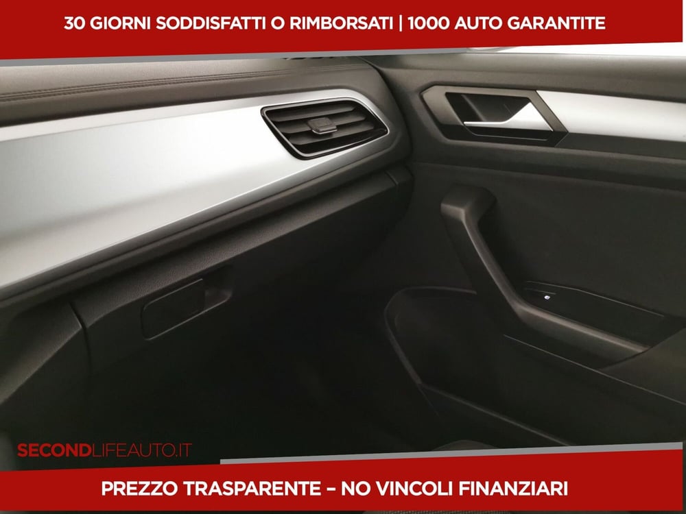 Volkswagen T-Roc usata a Chieti (18)