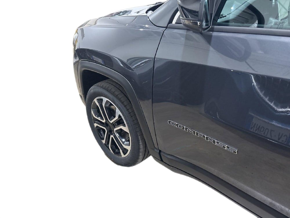 Jeep Compass nuova a Caltanissetta (12)