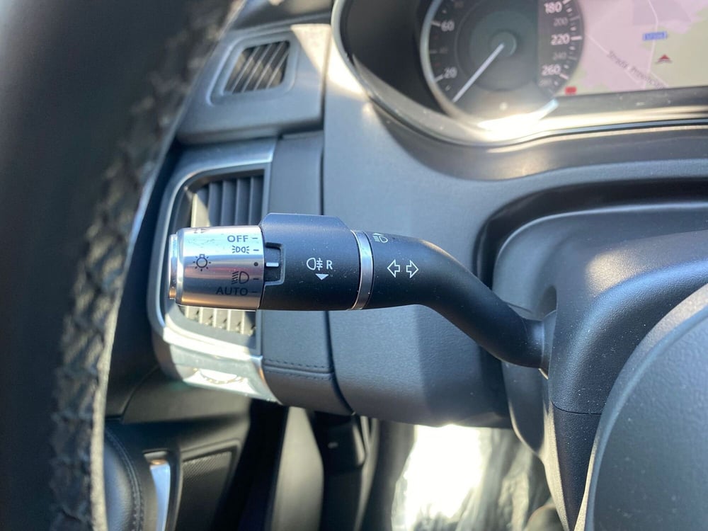Jaguar E-Pace usata a La Spezia (15)