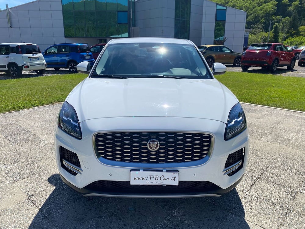 Jaguar E-Pace usata a La Spezia (2)