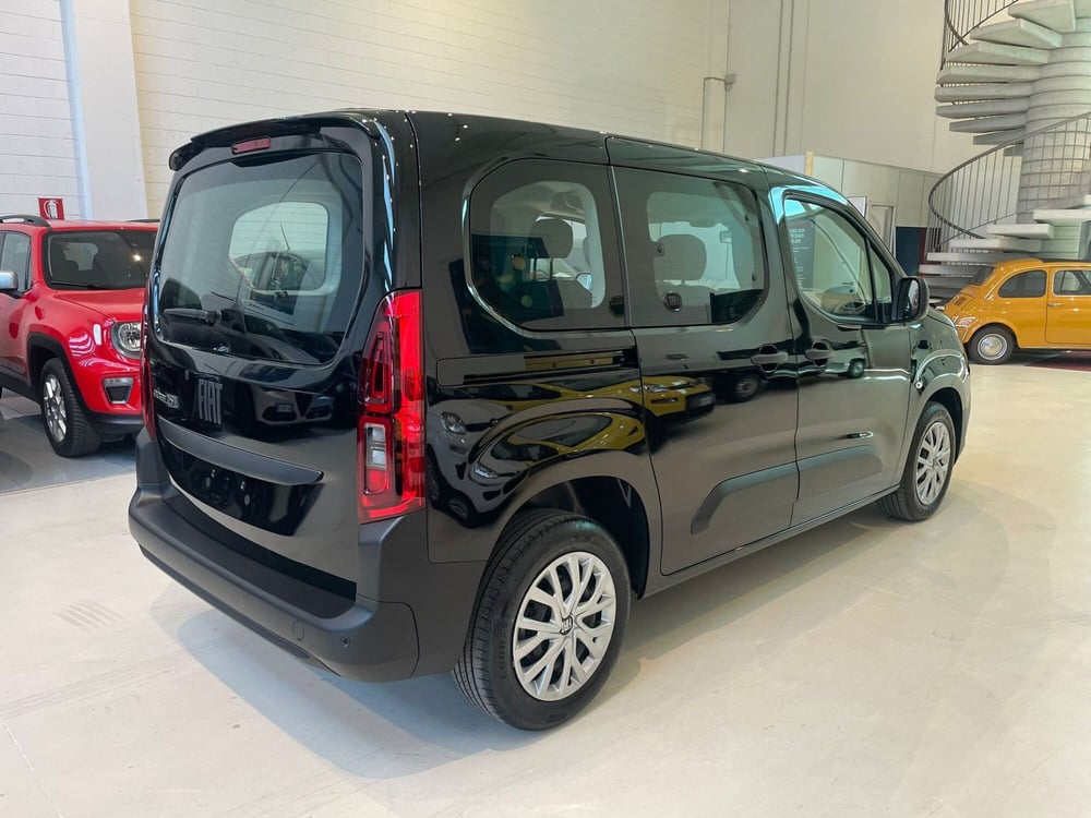 Fiat Doblò nuova a Reggio Emilia (2)