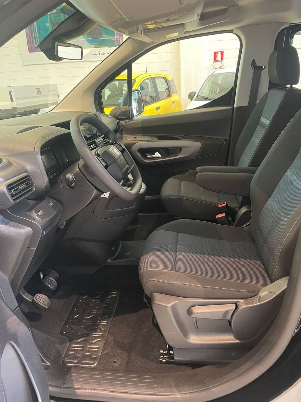 Fiat Doblò nuova a Reggio Emilia (6)