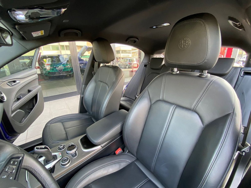 Alfa Romeo Stelvio usata a Reggio Emilia (12)