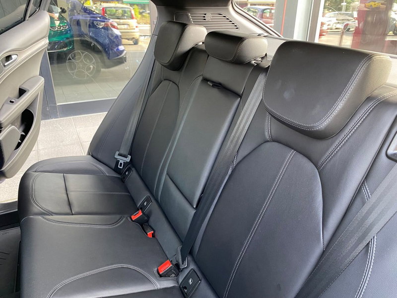 Alfa Romeo Stelvio usata a Reggio Emilia (16)