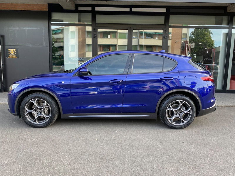 Alfa Romeo Stelvio usata a Reggio Emilia (2)