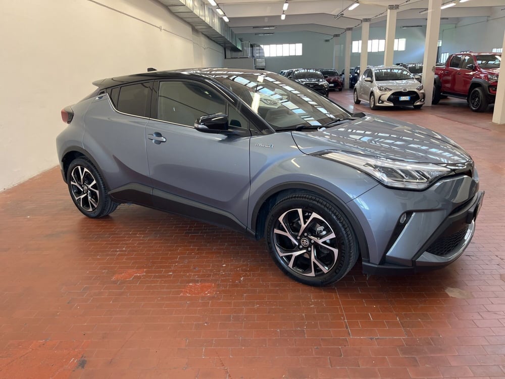 Toyota Toyota C-HR usata a Bologna (5)