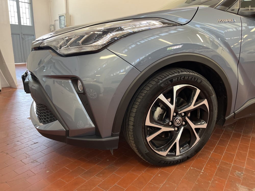 Toyota Toyota C-HR usata a Bologna (7)
