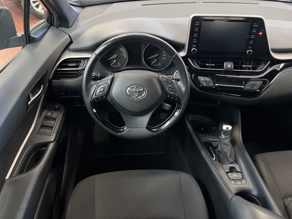Toyota Toyota C-HR usata a Bologna (10)