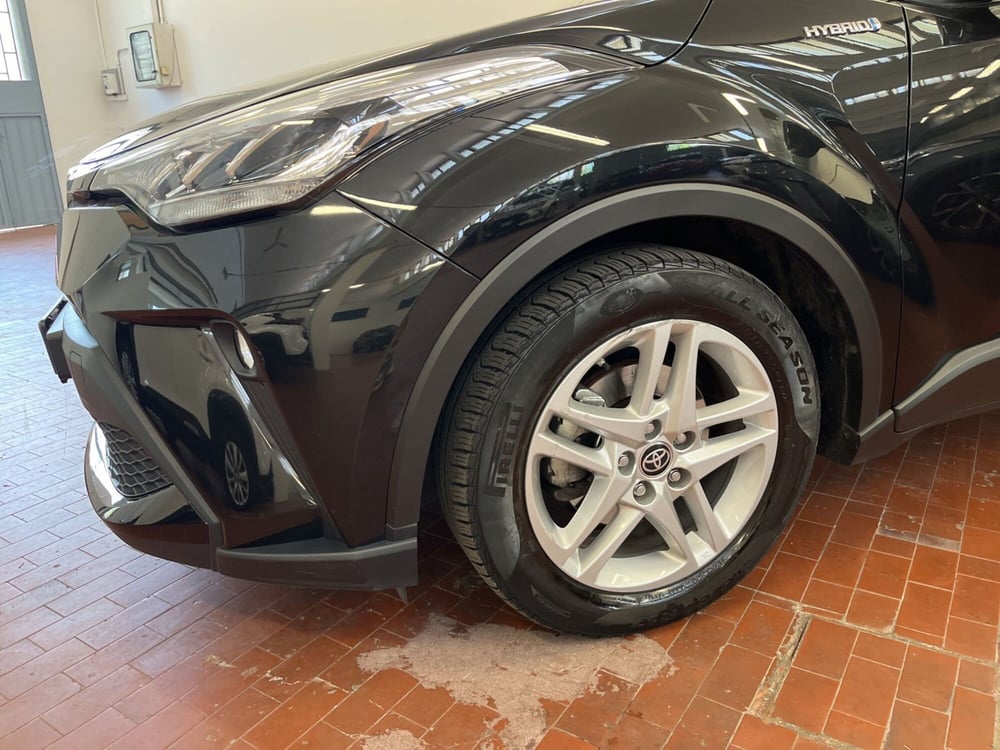 Toyota Toyota C-HR usata a Bologna (7)