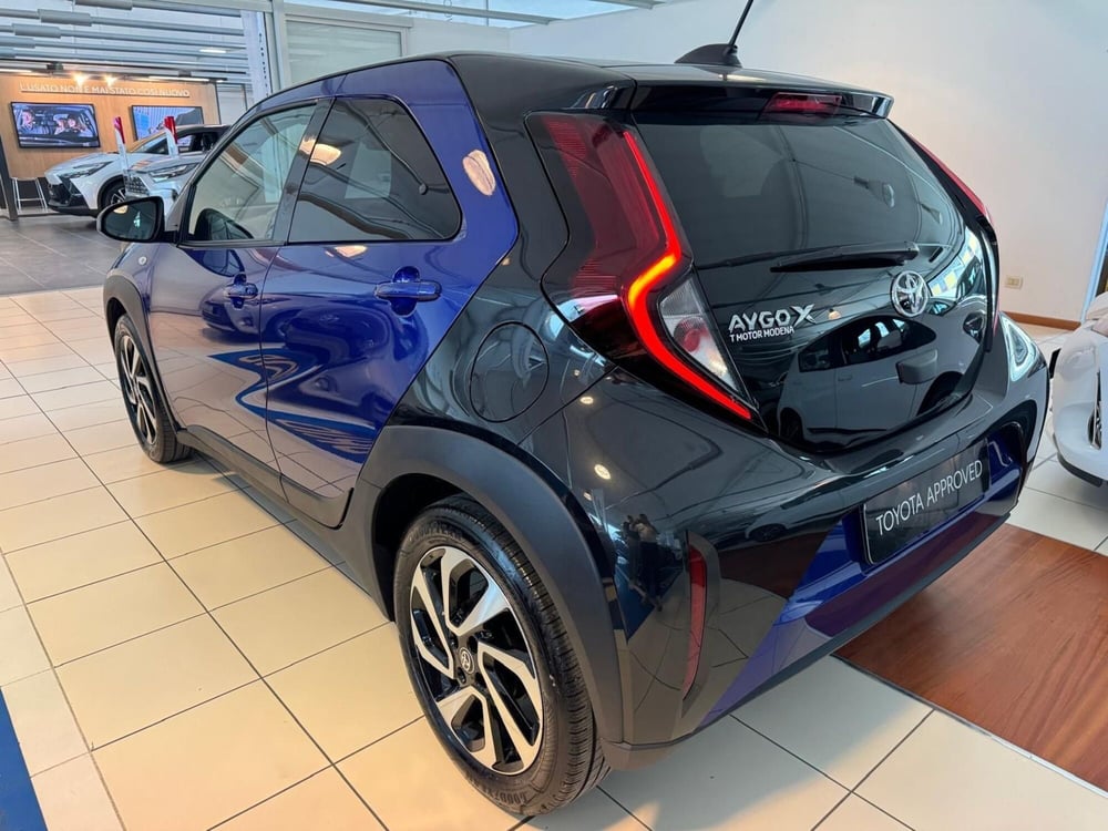 Toyota Aygo X usata a Modena (8)
