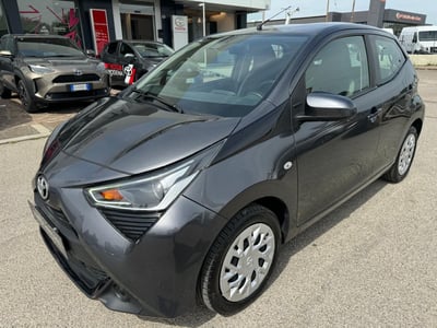 Toyota Aygo Connect 1.0 VVT-i 72 CV 5 porte x-fun del 2021 usata a Modena