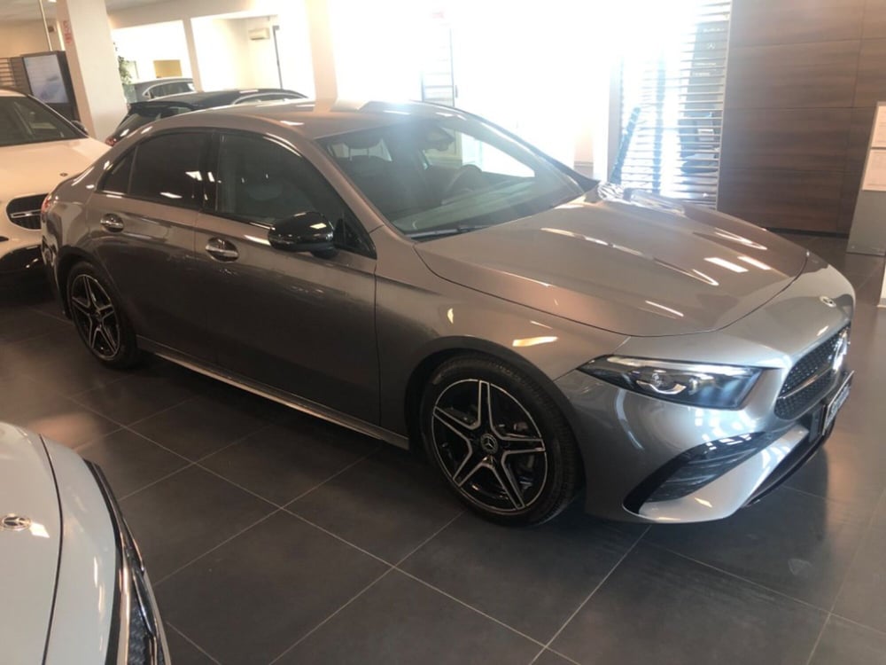 Mercedes-Benz Classe A Sedan usata a Siena (3)