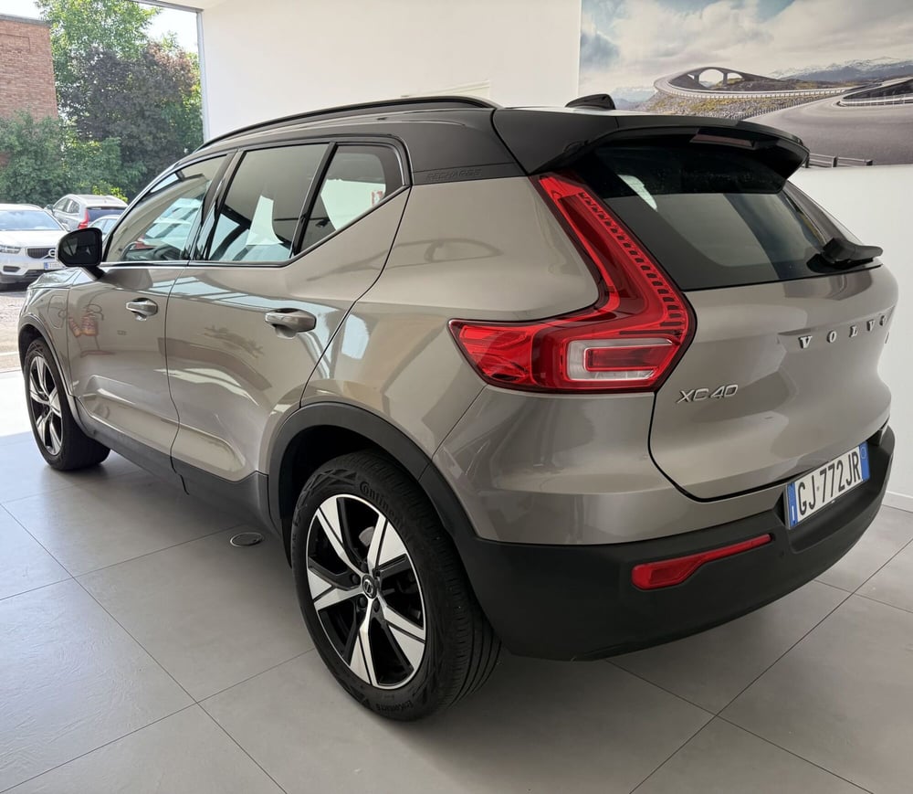 Volvo XC40 usata a Parma (11)