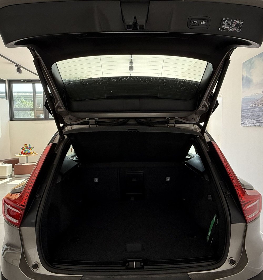 Volvo XC40 usata a Parma (13)
